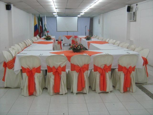 פלורנסייה Hotel Royal Plaza מראה חיצוני תמונה