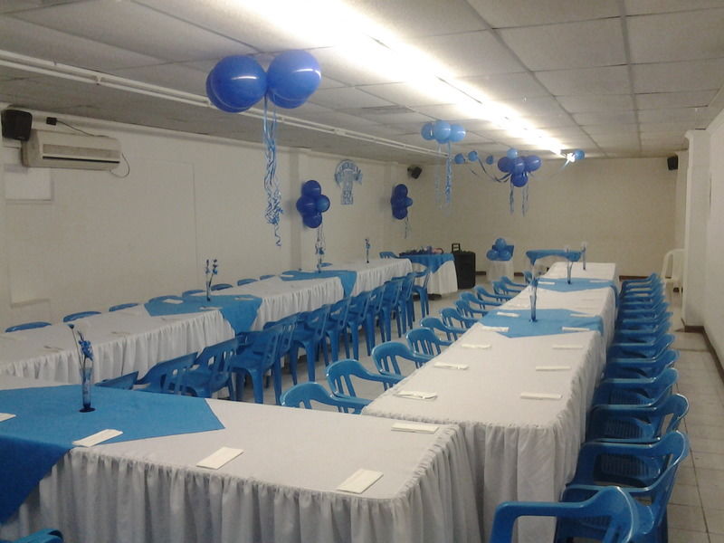 פלורנסייה Hotel Royal Plaza מראה חיצוני תמונה