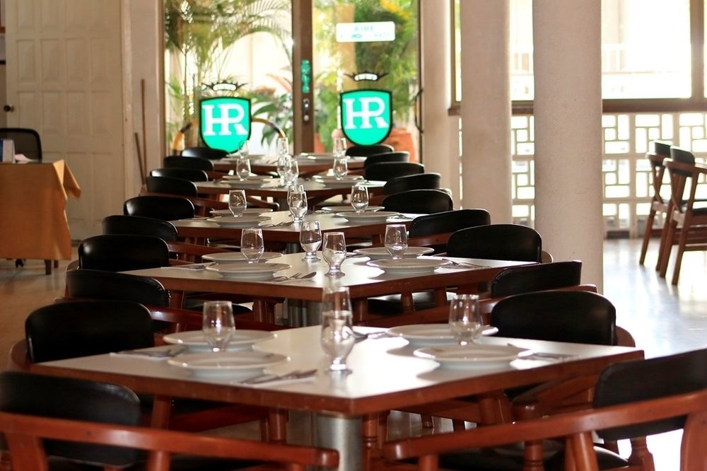פלורנסייה Hotel Royal Plaza מראה חיצוני תמונה